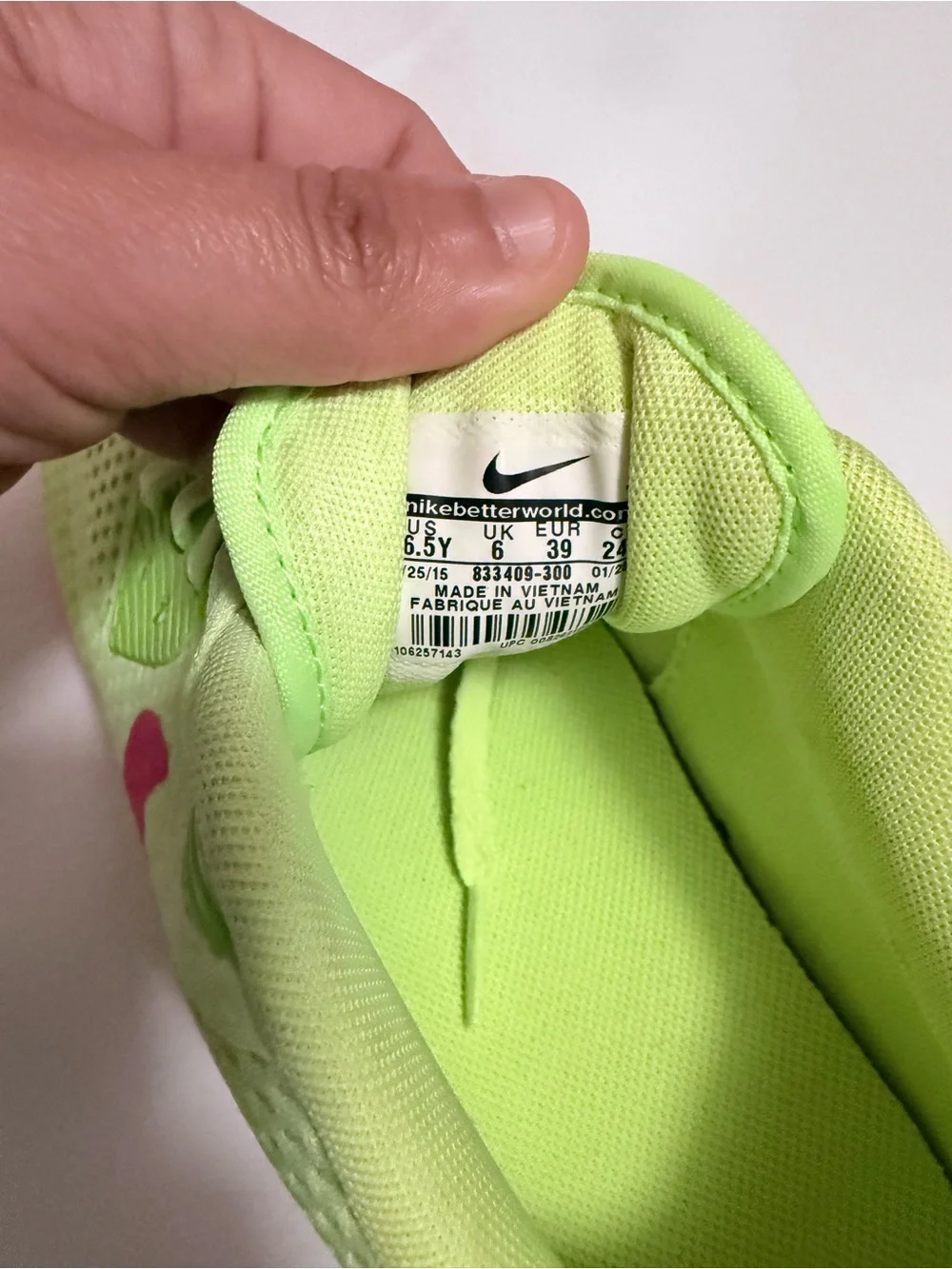 Nike Neon Green and Hot Pink Running Sneakers